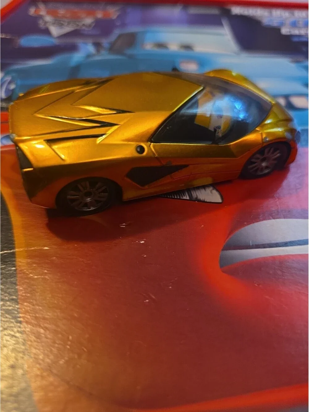 Disney Store Pixar Cars 2 Fabrizio Diecast Special GOLD CAR 1:43